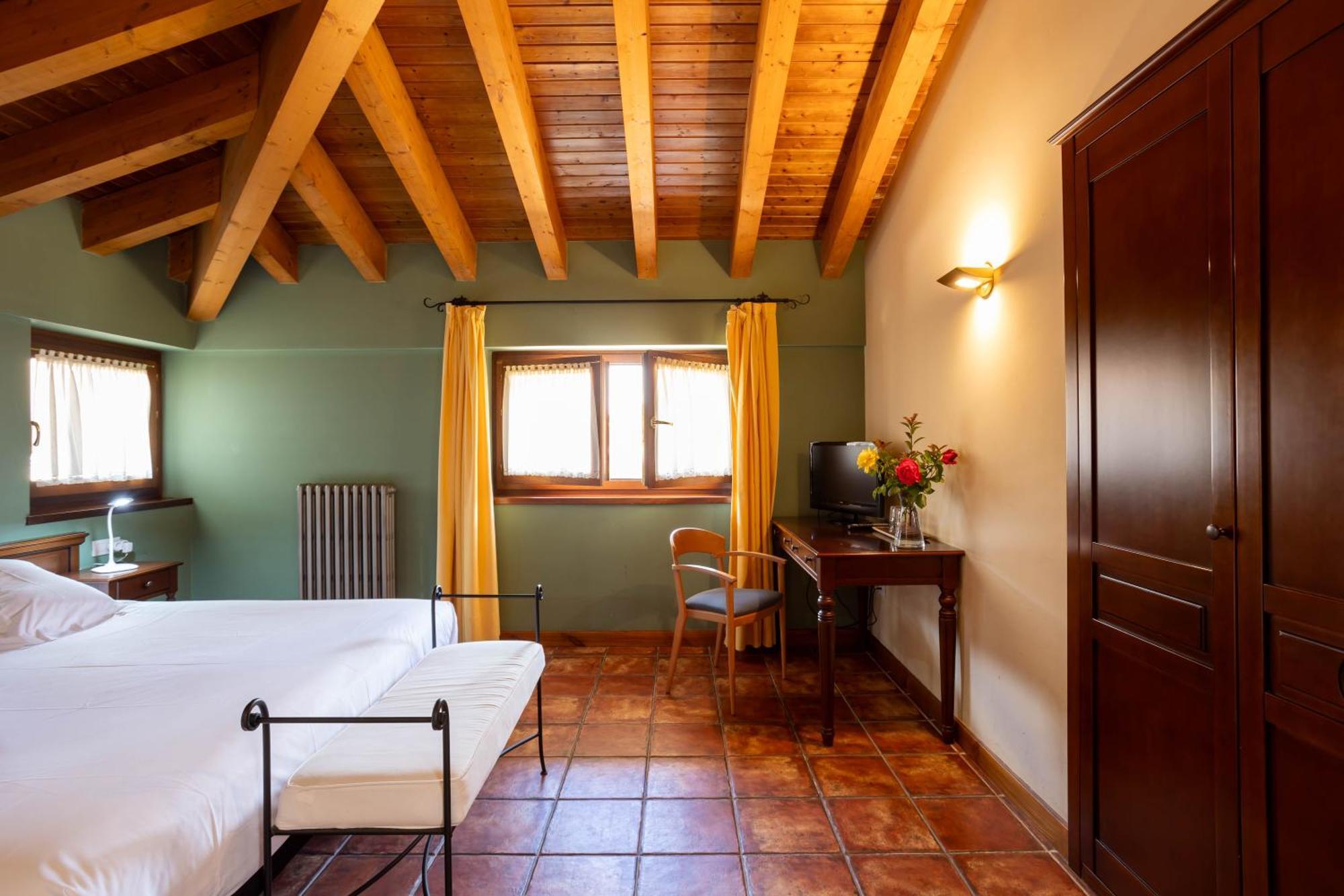 Hotel Villa De Ábalos Eksteriør bilde